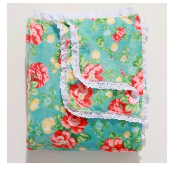 🆕️ Pioneer woman throw - Picture 3 of 4